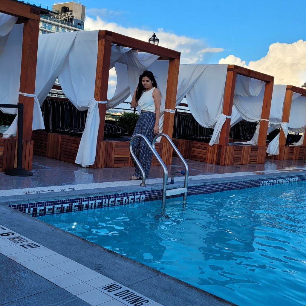 Rooftop pool at the williamsburg hotel